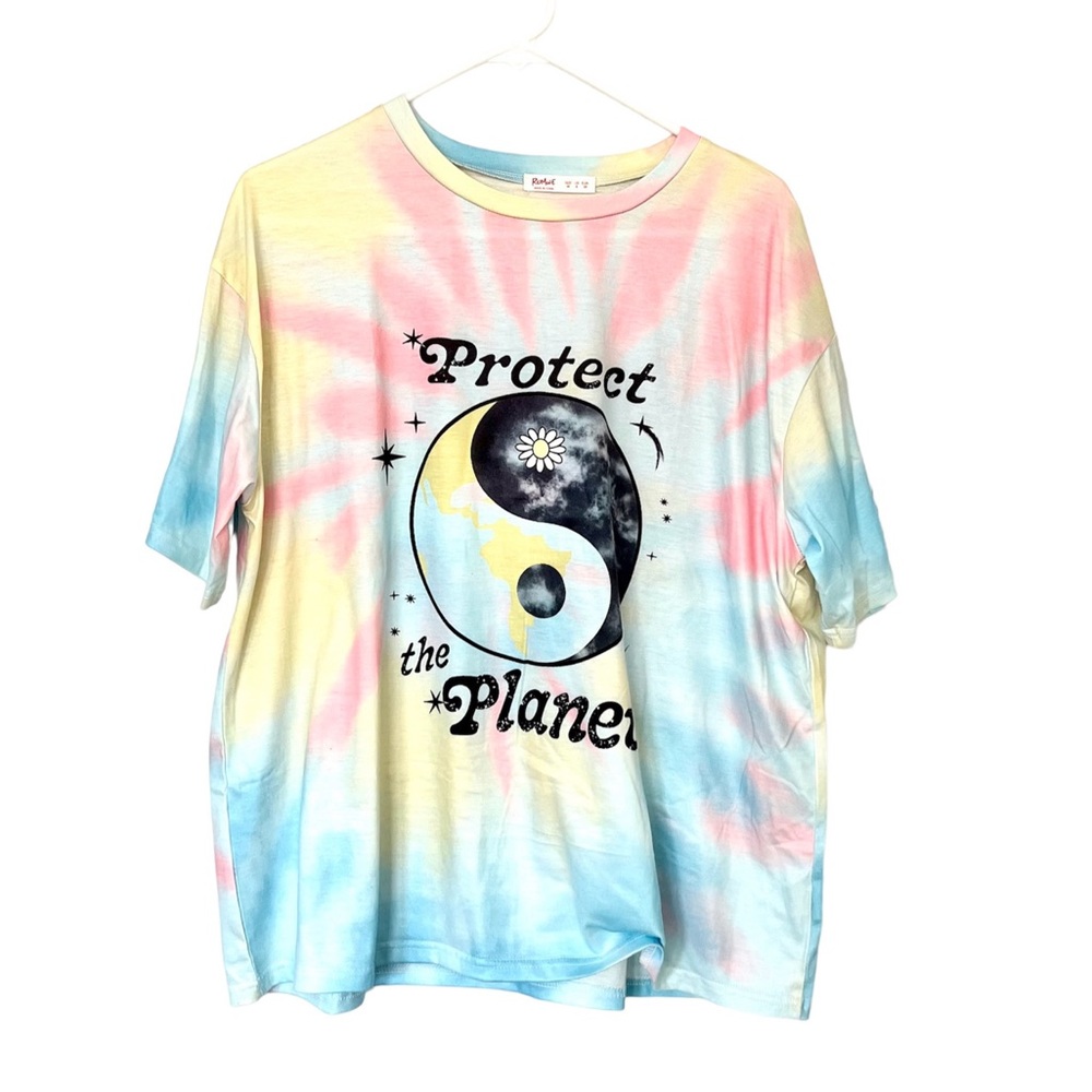 Graphic Tie Dye Tee